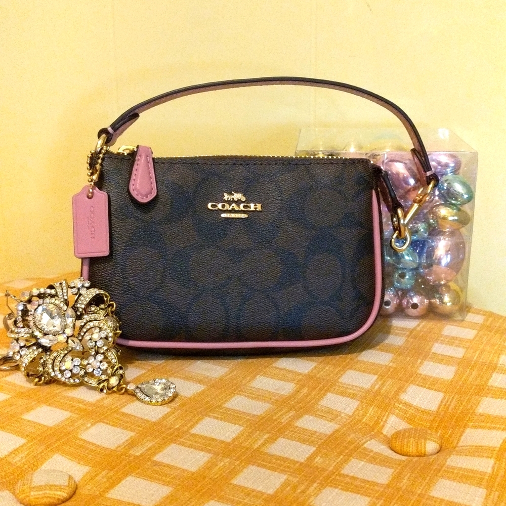 **NWOT** Coach Nolita 15!!
